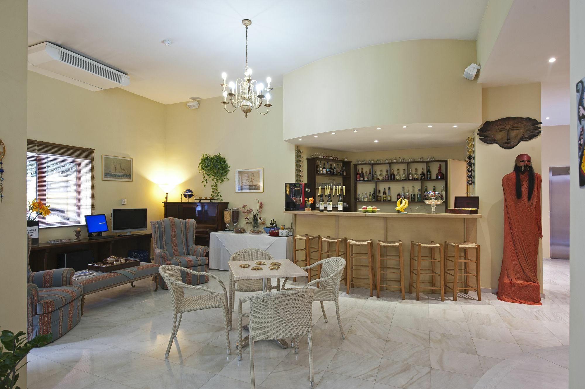 Efplias Hotel Apartments Pireus Zewnętrze zdjęcie