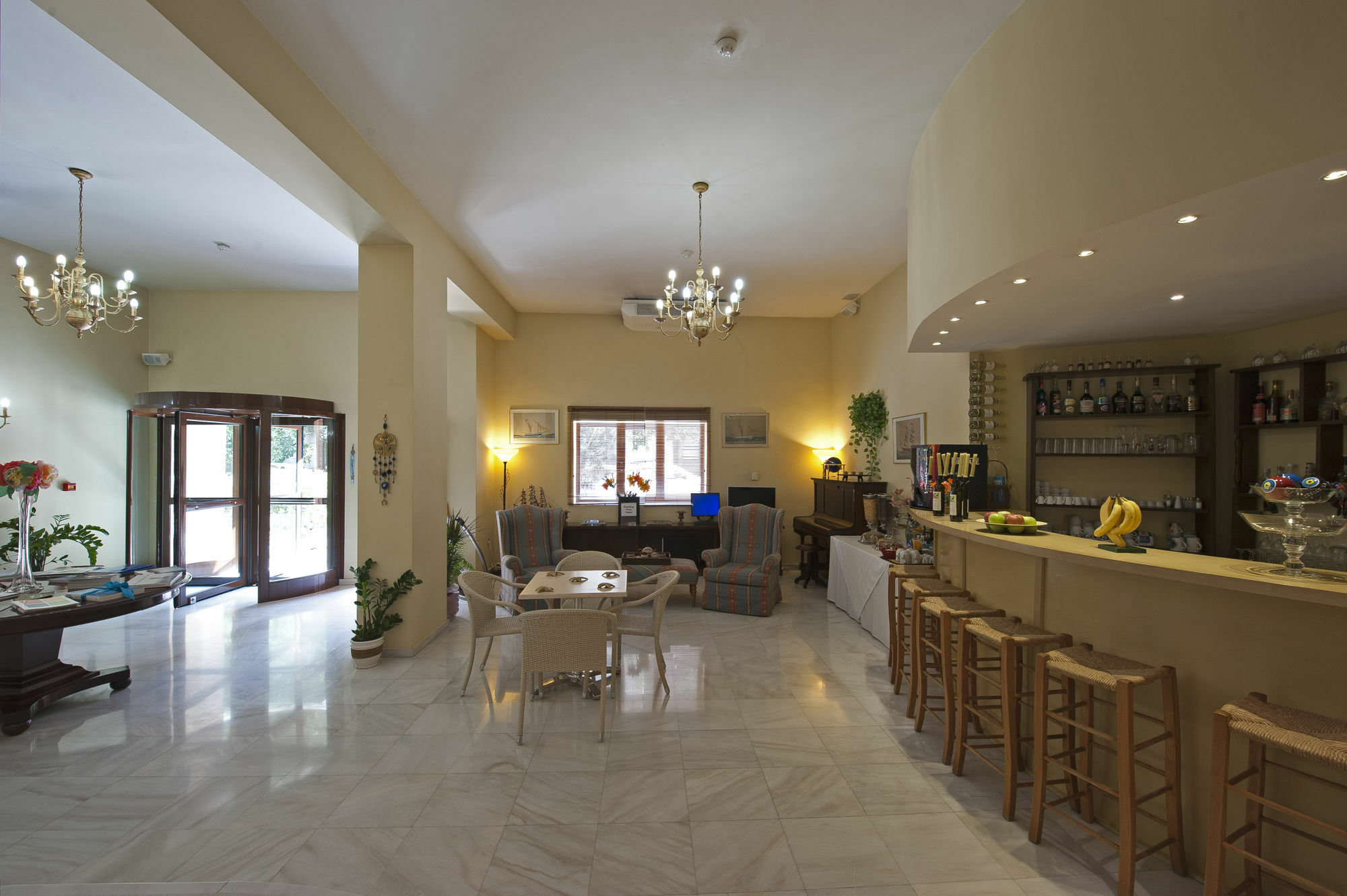 Efplias Hotel Apartments Pireus Zewnętrze zdjęcie